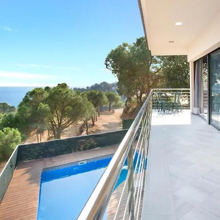 Villa- Santi Villa *